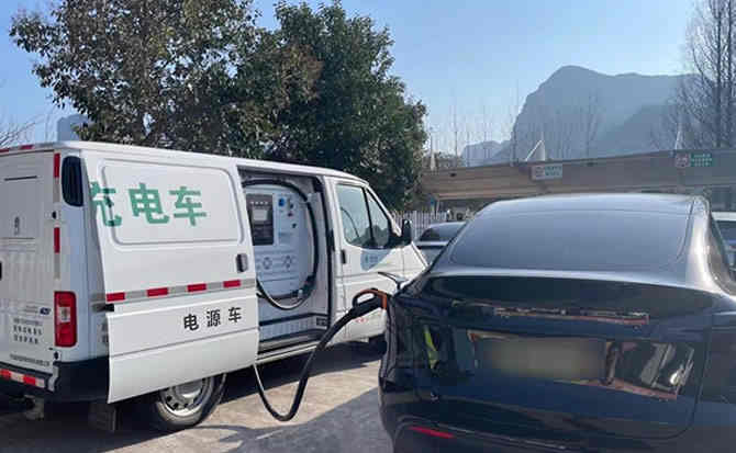 麒麟区汽车搭电